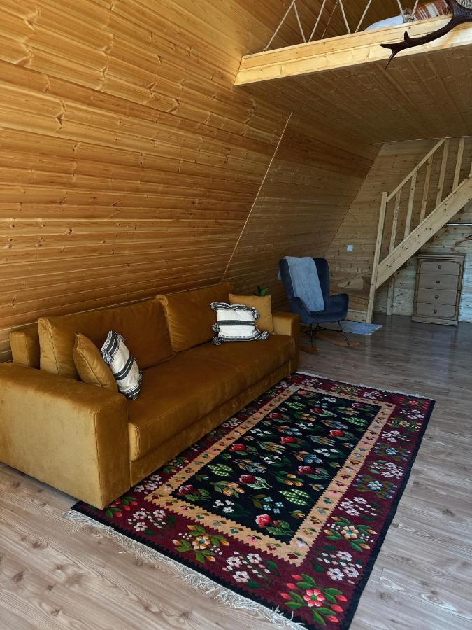 The Frog Glamping Hotel Horezu Eksteriør billede